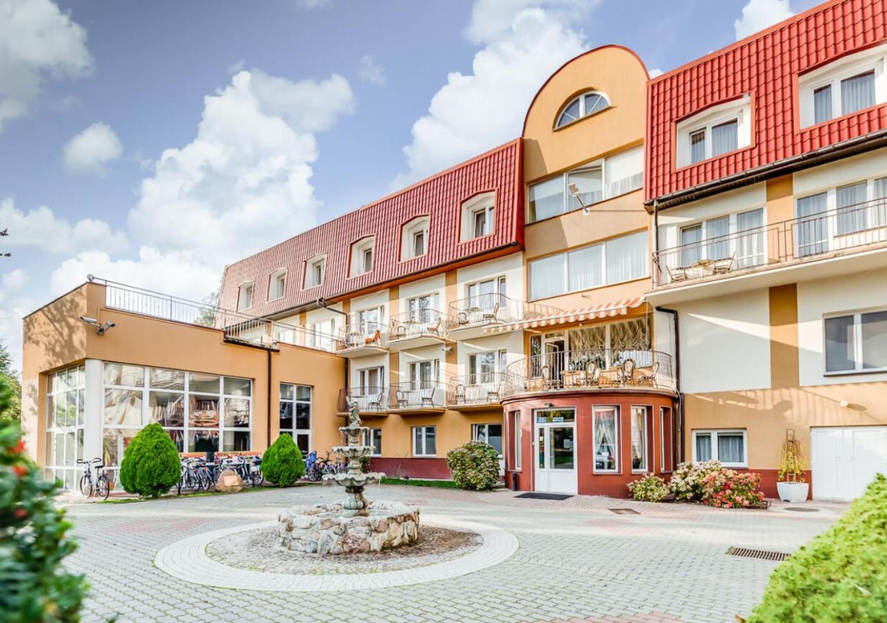 Jantar Hotel Rewal Exterior photo